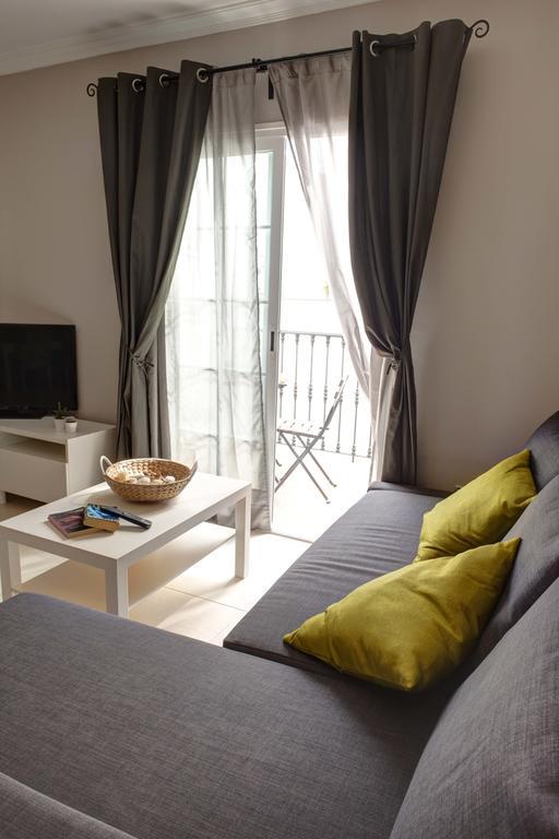 Apartment Ambrosia Nerja Cameră foto